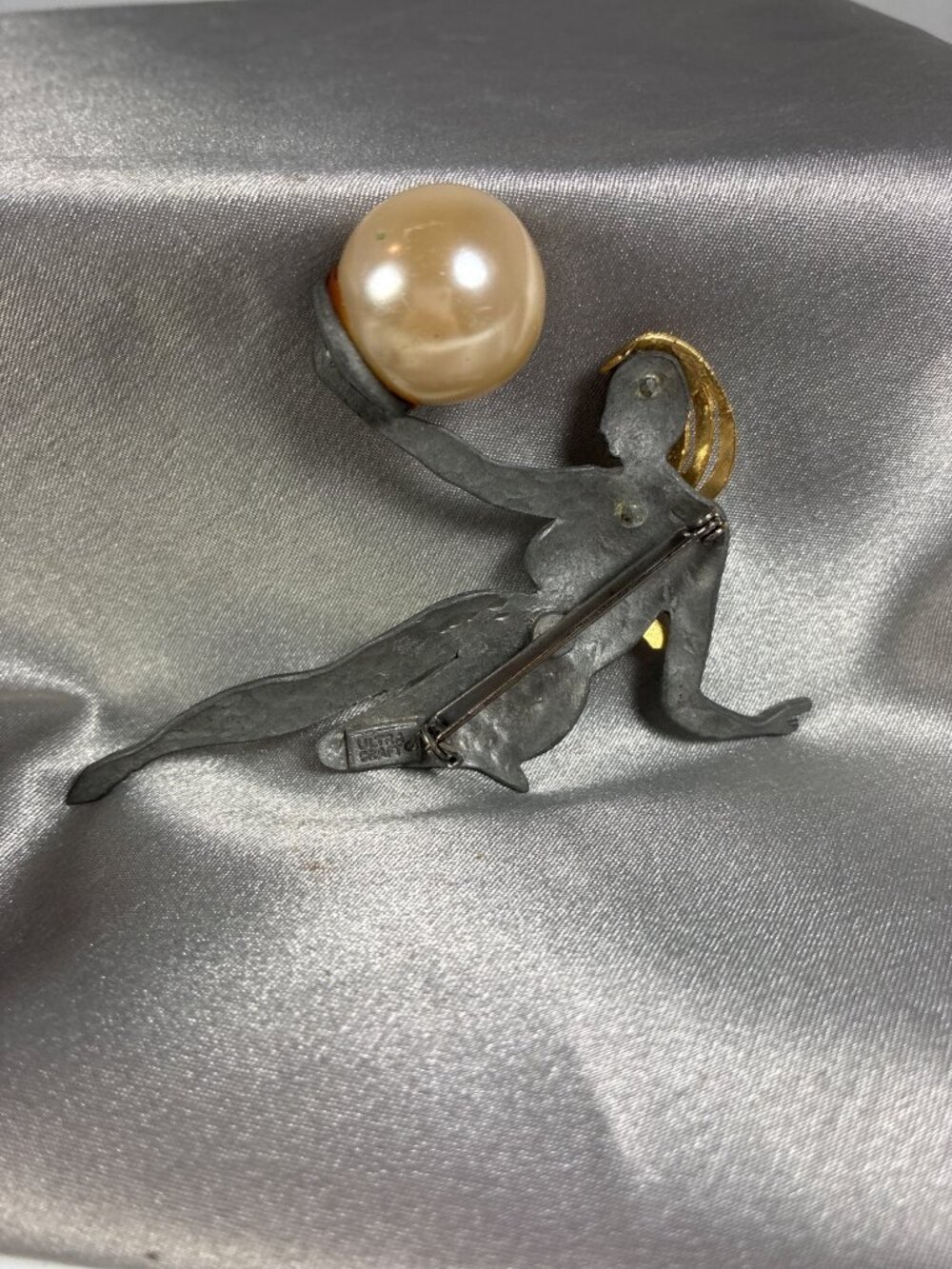 Vintage Ultra Craft Woman Brooch Faux Pearl Mixed Metal Figural Statement Pin - Picture 4 of 7